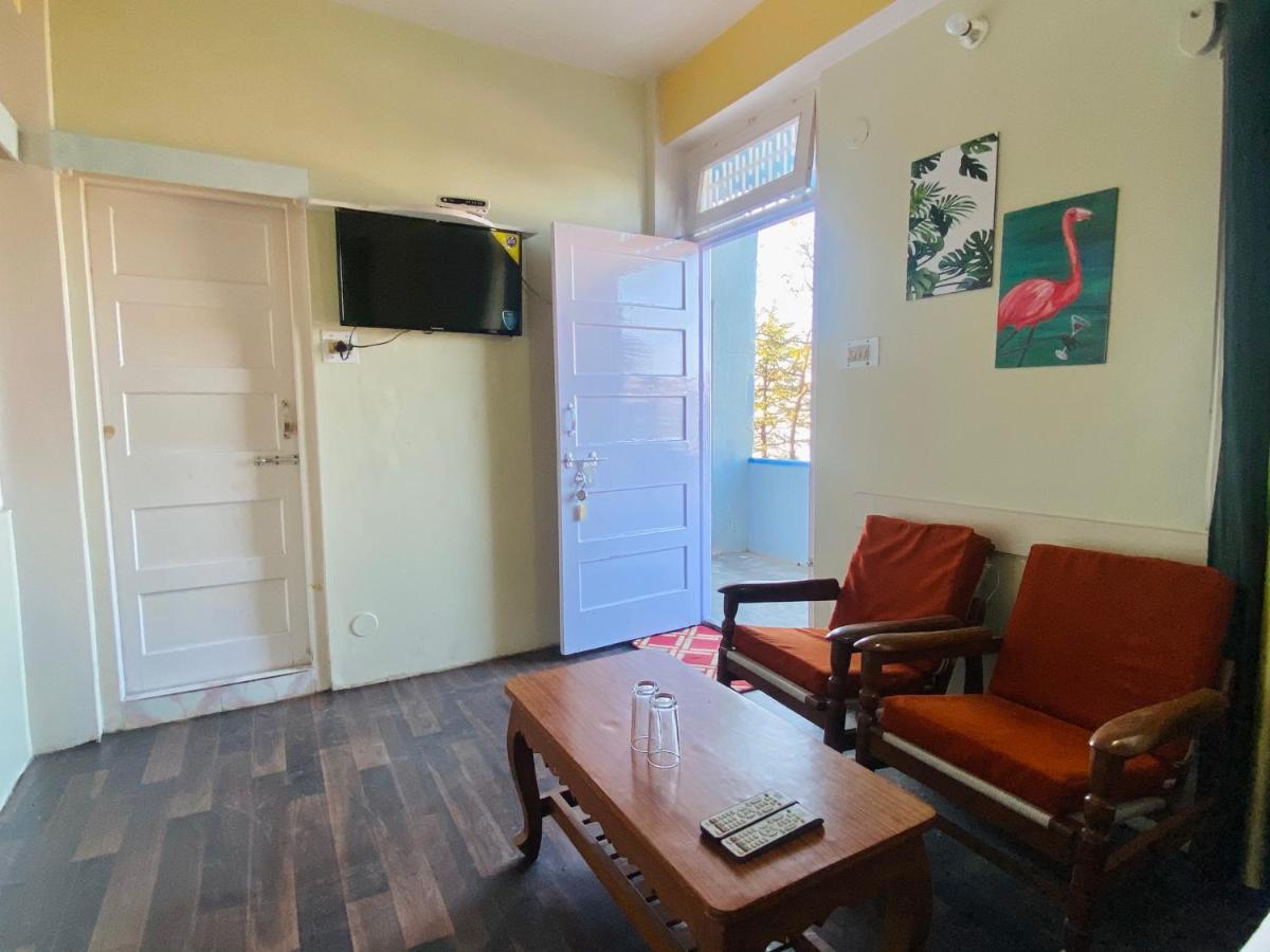 The Travelista Shimla Bed & Breakfast エクステリア 写真